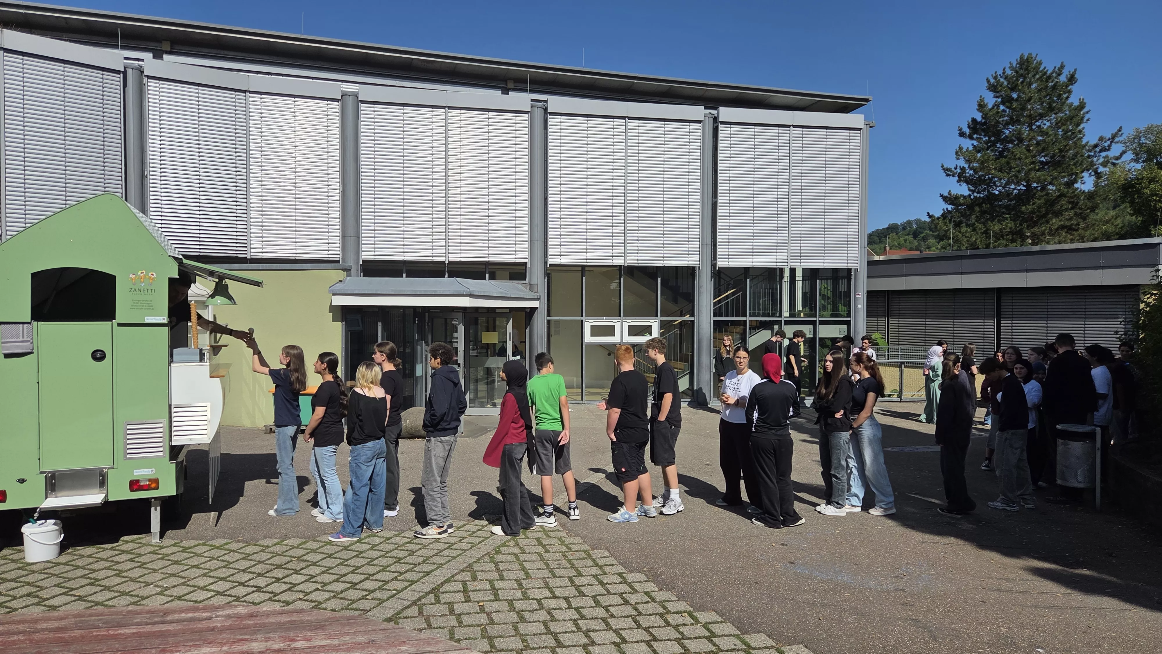bild4eiswagen.webp